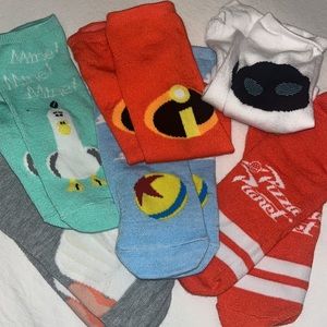 6 NEW PIXAR SOCKS